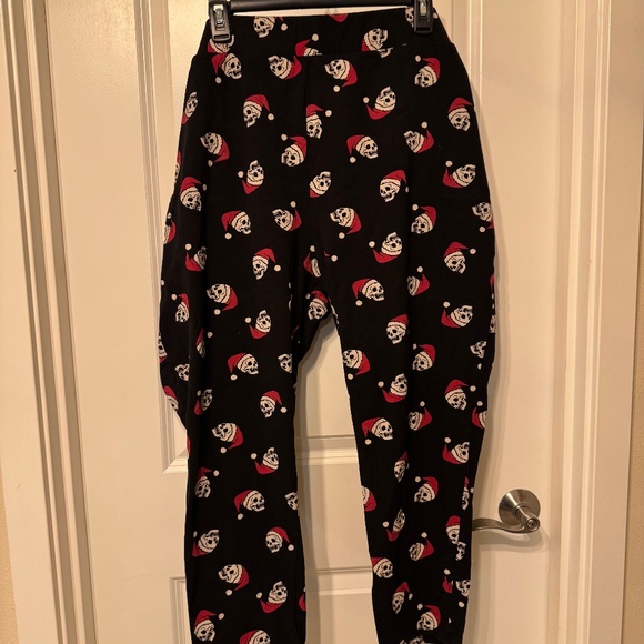 Torrid Skull Santa Joggers/Leggings — Black 🎃➡️🎄 - Picture 1 of 4